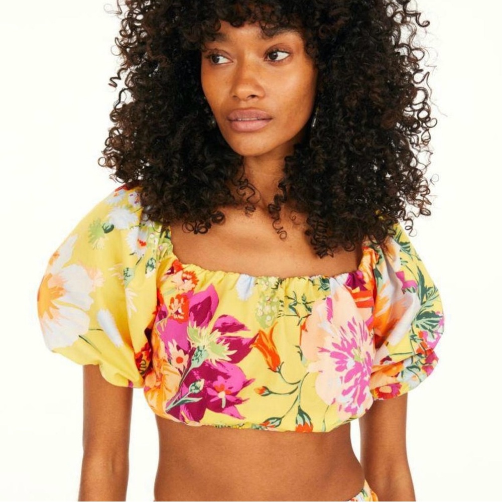 H&M Hawaii Colorful Crop Top with lace up back. Size Small